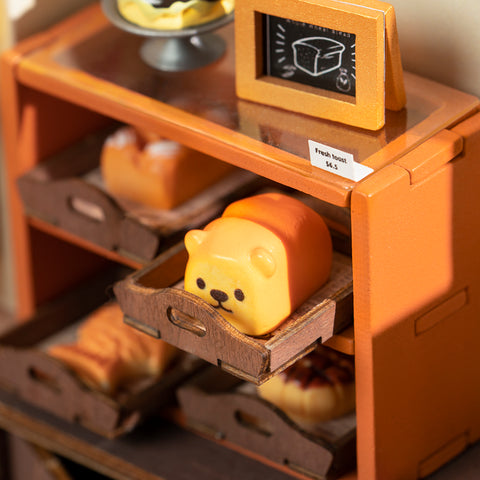Rolife Becka's DIY Baking House
