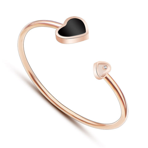 Elegant Heart Bracelet