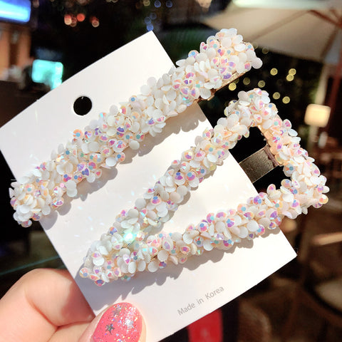 Triangular Hair Clip